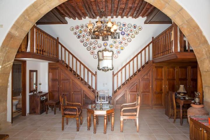 Matina'S Traditional House Хараки Экстерьер фото